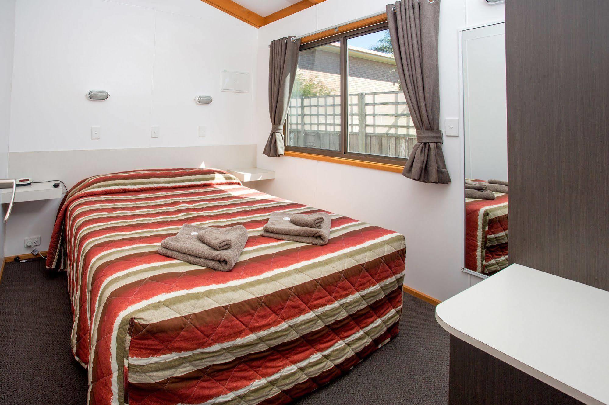 Big4 Whiters Holiday Village Лейкс Ентранс Екстериор снимка
